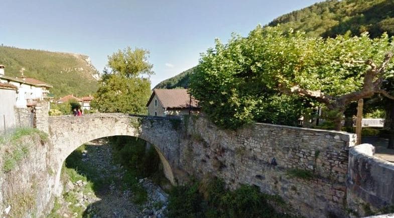 Puente Viejo de Lanestosa