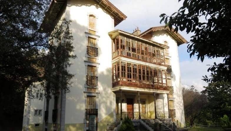 Casas de Indianos en Carranza