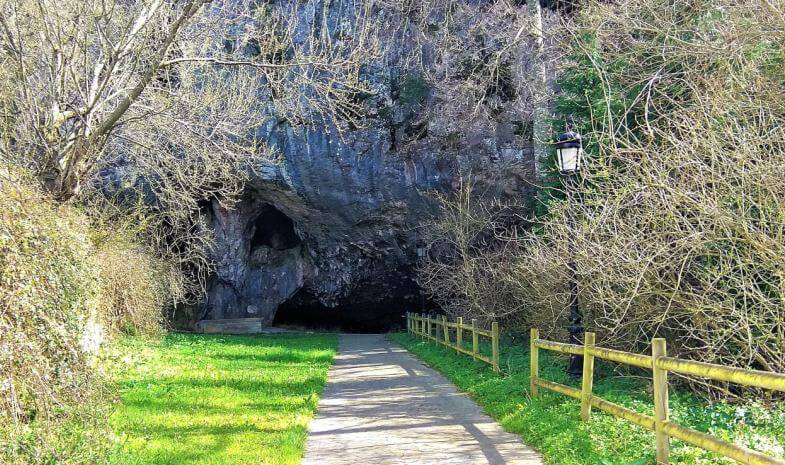 Cueva de Aldeacueva